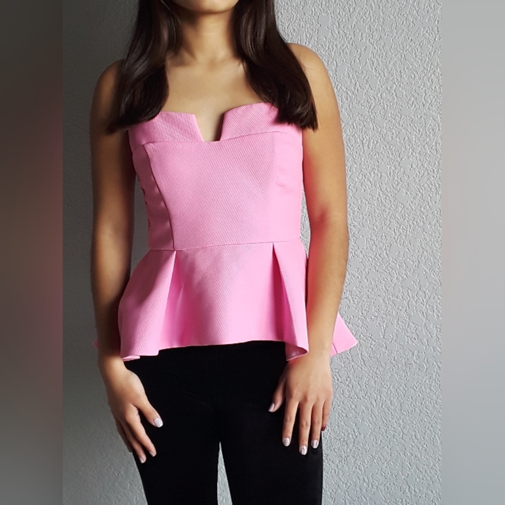 Do + Be. Strapless Pink Top. Size: Small - image 1